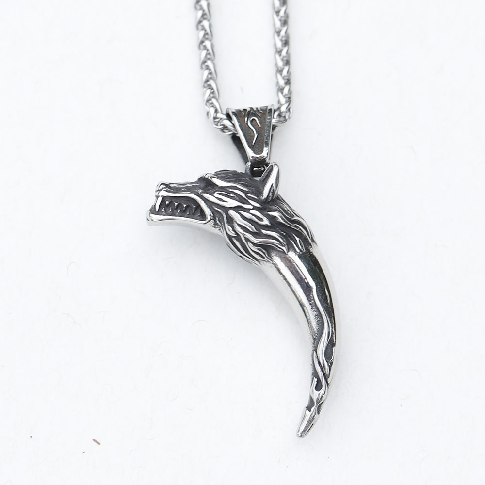Nuova Collana con Pendente a T - Men'S Fashion Guide recensione e prezzo